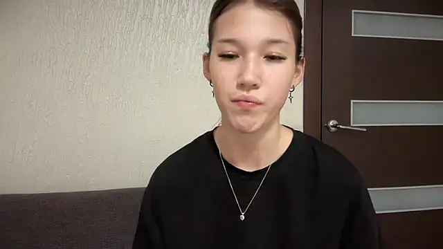 lilXdomiii 即時聊天室