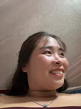 Živá chatovací místnost LoveShae_XYX