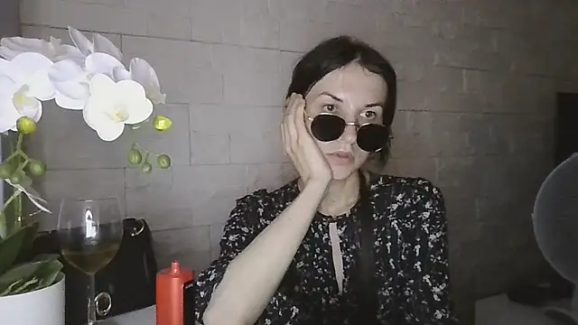 Онлайн чат JuliaLovely
