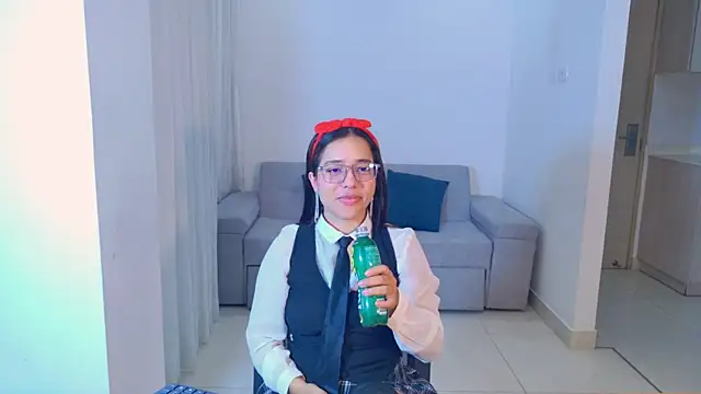 AntonellaBons Adlı Modelin Canlı Sohbet Odası