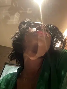 Chat soba uživo modela mollyjackson_
