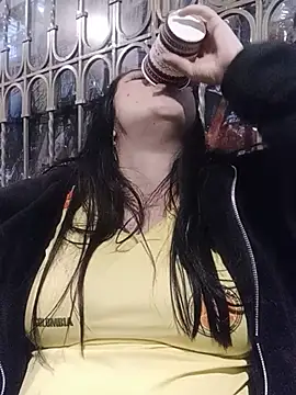 Živá chatovací místnost Maitebigboobs