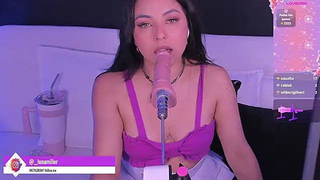 Sala de chat en directo de lunamiller_01