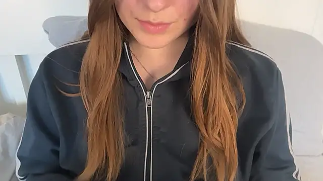 Lucyschickt 실시간 채팅방