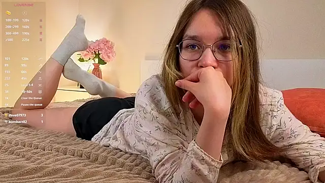 alorenna Live Chatraum
