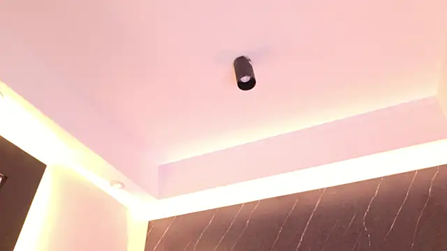 Živá chatovací místnost annie_hawk