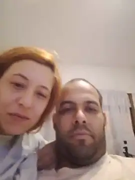 Živá chatovací místnost cris048