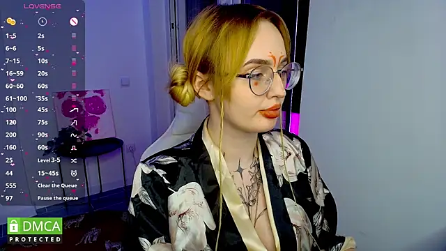 Živá chatovací místnost AdeLuna