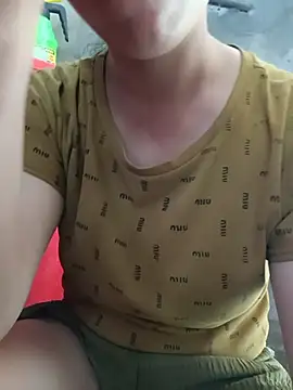 gwen-lady – live chatrum