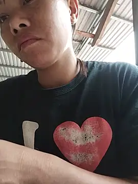 Chat soba uživo modela Bella-222