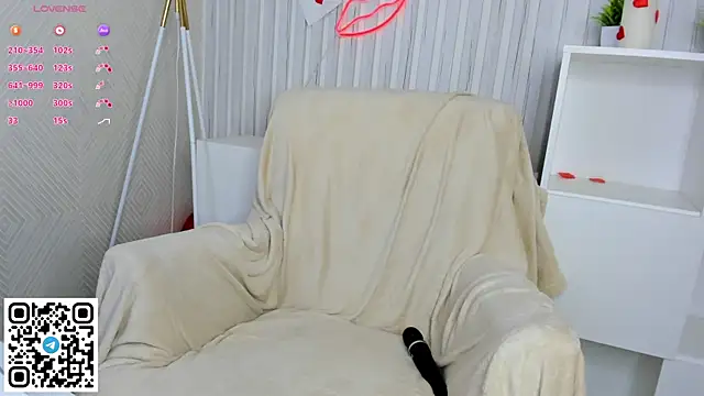 Stella_Lee live-chat rom