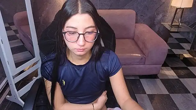 Pokój czatu na żywo – Sophie_jones_b