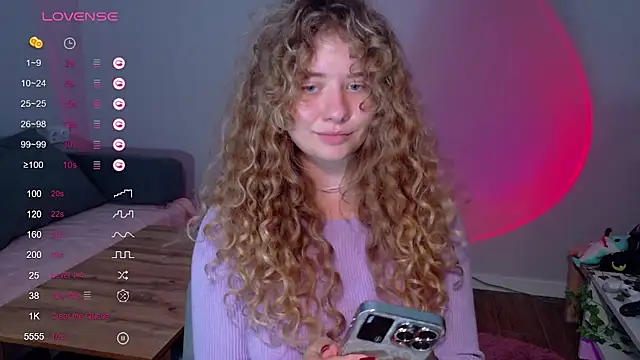 Živá chatovací místnost Milounee