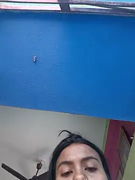 Mahira06 чат на живо