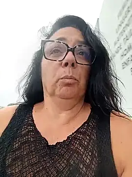 pulpeuse64's Live Chat Room