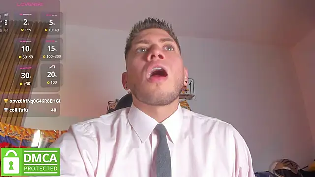 SebastianMaximoff_ Show in webcam