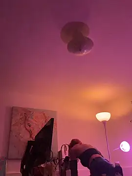 Sala de chat ao vivo de ThornsandHoney