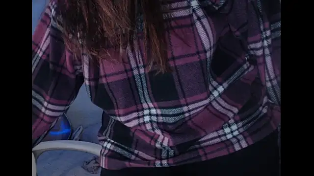 חדר צ'אט בשידור חי של Lametaleralatina