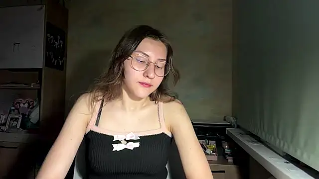 Онлайн чат Miaaa_Moon