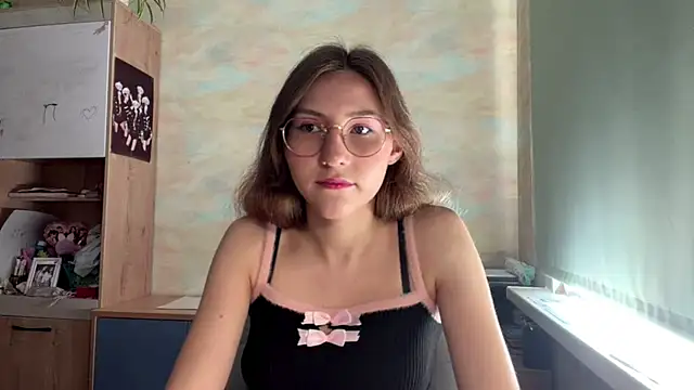 Sala de chat en directo de Miaaa_Moon