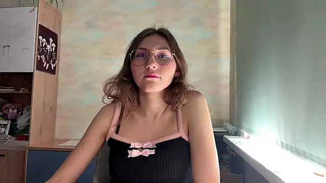 Živá chatovací místnost Miaaa_Moon