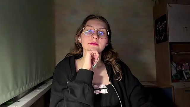 Miaaa_Moonn Live chat-huone