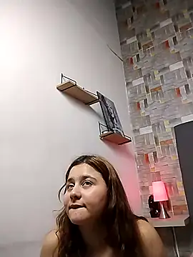 whitney_brown_ 现场聊天室