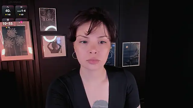 Phòng Chat Trực Tiếp Maykinkya