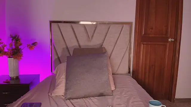 CelesteQueeen чат на живо