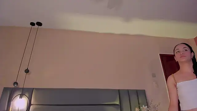 CelesteQueeen чат на живо