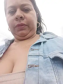 غرفة دردشة Samara_69 المباشرة