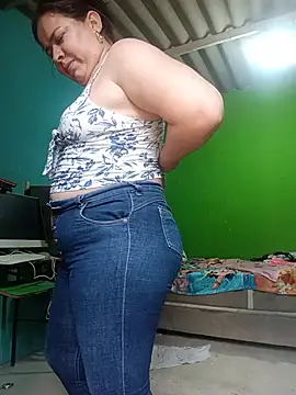 Živá chatovací místnost big-pussy_69