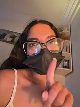 IRIS-GIRL – live chatrum