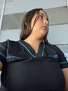 Noa_Harper- Adlı Modelin Canlı Sohbet Odası
