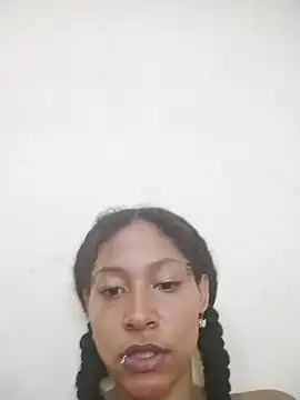 samanthaaristizabal060's Live Chat Room