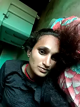 غرفة دردشة Cuty_nikita المباشرة