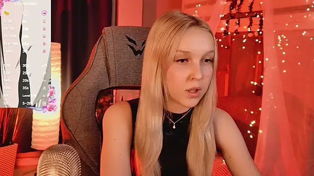 MaoqiBeverly's Live Chat Room