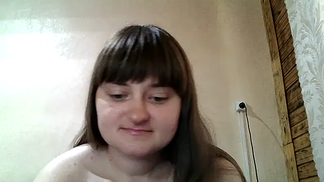 LuckyLust15's Live Chat Room