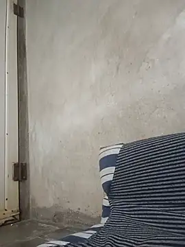 Živá chatovací místnost Annuhot143