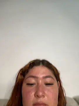 Rouse-Antonella_ Adlı Modelin Canlı Sohbet Odası