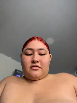 Sala de chat ao vivo de Rouse-Antonella_