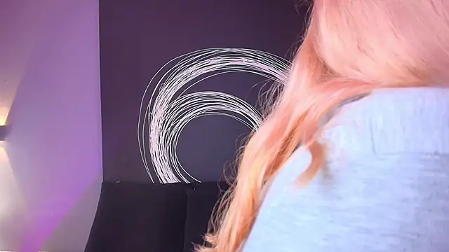 AlannaViera 실시간 채팅방