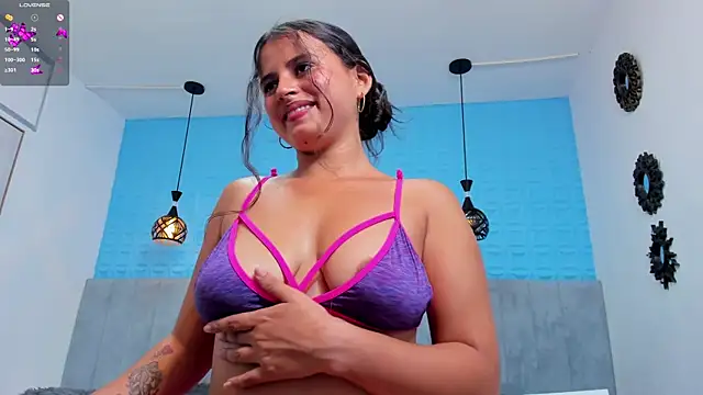 Chat soba uživo modela goodess_brunette_