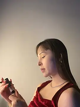 Just-Lillyのライブチャットルーム