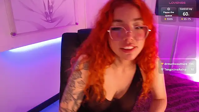 mere_in_redd's Live Chat Room