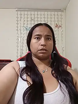 BustySexy_Nataly Adlı Modelin Canlı Sohbet Odası