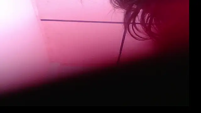 Girl_Bondage's Live Chat Room