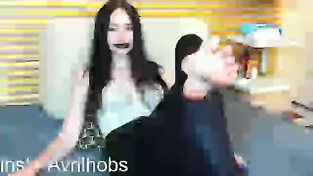 AvrilHobbs – live chatrum