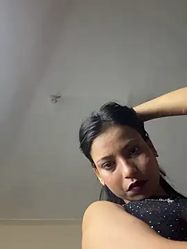 torchermachine Adlı Modelin Canlı Sohbet Odası