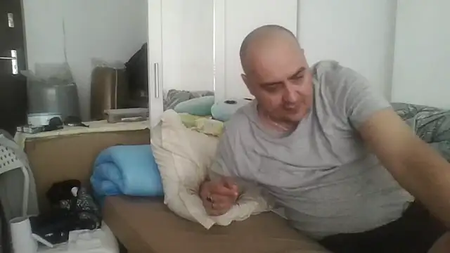 vitalik66679 Adlı Modelin Canlı Seks Kamerası Şovu
